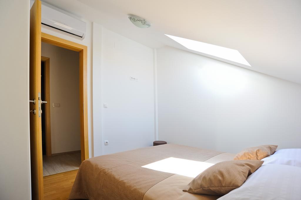 Apartmani Roko Zadar Habitación foto
