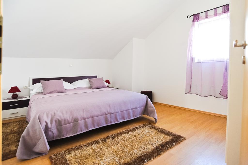 Apartmani Roko Zadar Habitación foto
