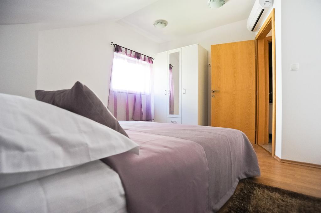 Apartmani Roko Zadar Habitación foto